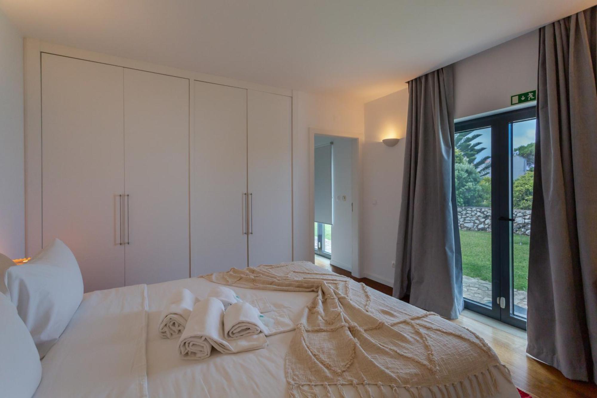 Penedo Escape Sea Suites Colares Exterior foto