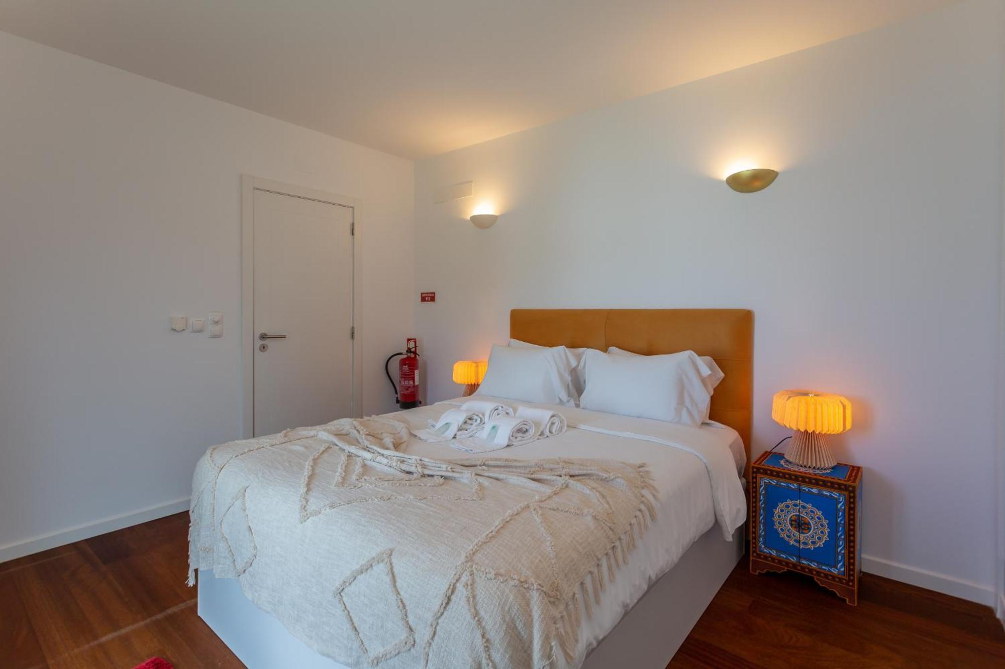 Penedo Escape Sea Suites Colares Exterior foto